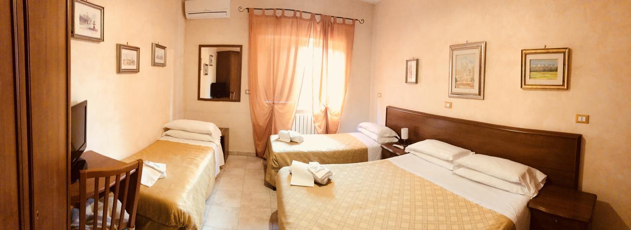 Hotel Casarola - Trigoria Castel di Decima エクステリア 写真